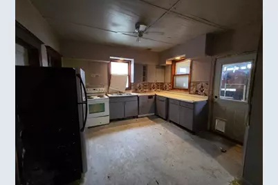 206 Chicago Street, Lakefield, MN 56150 - Photo 3