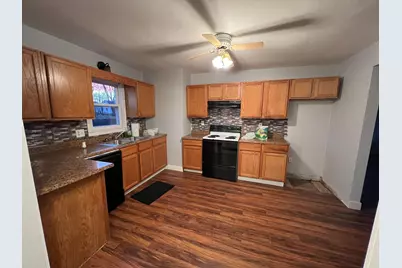 2902 2nd Avenue E, Hibbing, MN 55746 - Photo 5