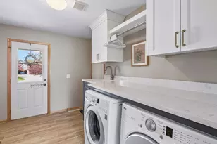 4635 Weston Ln N, Plymouth, MN 55446 - Photo 55