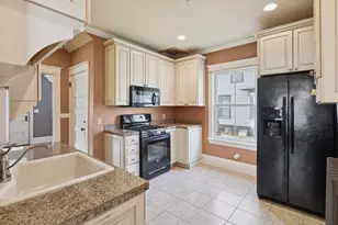 1483 Grand Ave, Saint Paul, MN 55105 - Photo 13