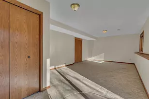 1122 Fouquette St, Foley, MN 56329 - Photo 9