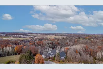 1560 Bluff Creek Drive, Chanhassen, MN 55318 - Photo 67