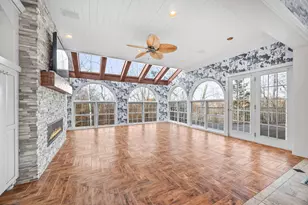 1560 Bluff Creek Dr, Chanhassen, MN 55318 - Photo 19