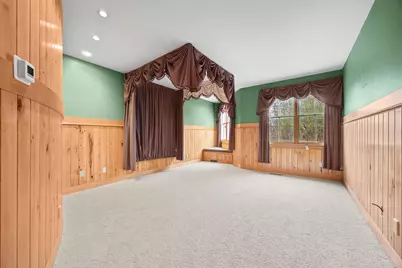 1560 Bluff Creek Drive, Chanhassen, MN 55318 - Photo 47