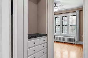 1820 1st Ave S, Minneapolis, MN 55403 - Photo 13