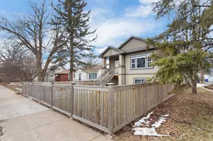 1635 Dale St N, Saint Paul, MN 55117 - Photo 3