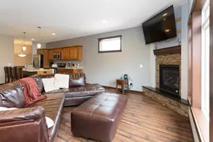 1635 Dale St N, Saint Paul, MN 55117 - Photo 11