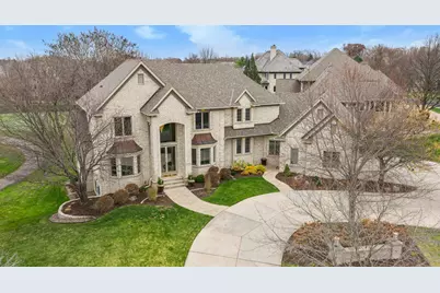 18434 Bearpath Trail, Eden Prairie, MN 55347 - Photo 5