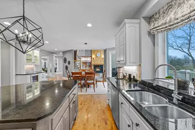 18434 Bearpath Trail, Eden Prairie, MN 55347 - Photo 33