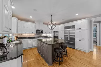 18434 Bearpath Trail, Eden Prairie, MN 55347 - Photo 21