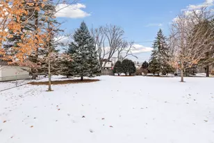 2141 Scott Ave N, Golden Valley, MN 55422 - Photo 17