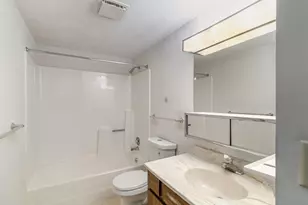 4482 Victoria St N, Shoreview, MN 55126 - Photo 3