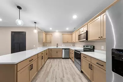 3200 Noble Drive, Mankato, MN 56001 - Photo 7