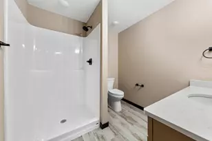 3200 Noble Dr, Mankato, MN 56001 - Photo 23