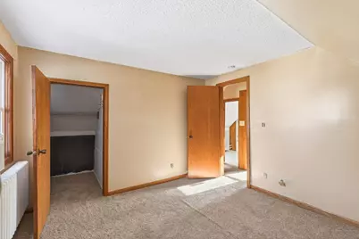 274 Wyoming Street E, Saint Paul, MN 55107 - Photo 21