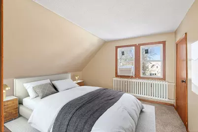 274 Wyoming Street E, Saint Paul, MN 55107 - Photo 19