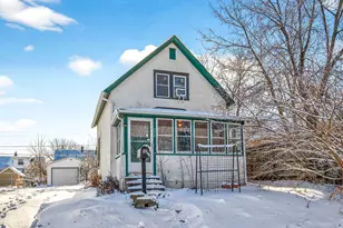 274 Wyoming St E, Saint Paul, MN 55107 - Photo 1