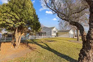 2918 Village Green Dr, Moorhead, MN 56560 - Photo 3