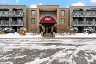 2800 Hamline Ave N, Roseville, MN 55113 - Photo 1