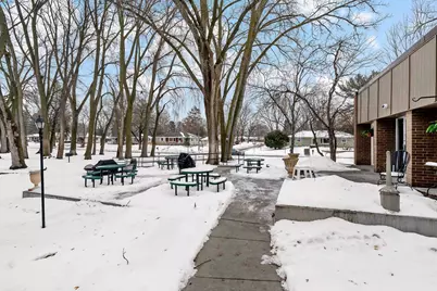 2800 Hamline Avenue N #112, Roseville, MN 55113 - Photo 27