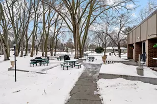 2800 Hamline Ave N, Roseville, MN 55113 - Photo 37