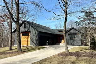 1401 Harmony Dr, Mahtomedi, MN 55115 - Photo 1