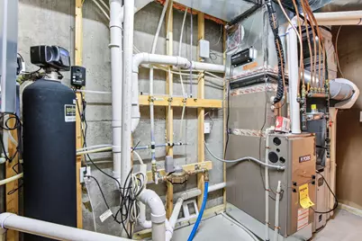 1401 Harmony Drive, Mahtomedi, MN 55115 - Photo 41