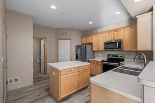 12240 Urbank St NE, Blaine, MN 55449 - Photo 9