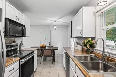 3213 W Old Shakopee Road, Bloomington, MN 55431 - Photo 31