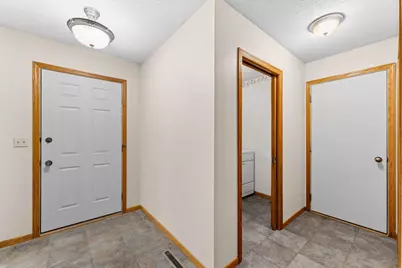 18555 Forest Boulevard N, Forest Lake, MN 55025 - Photo 7