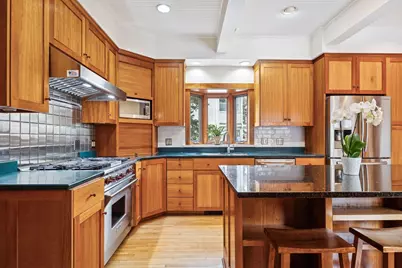 2119 Oliver Avenue S, Minneapolis, MN 55405 - Photo 11