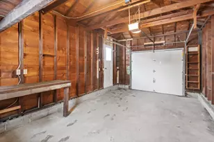 947 Lovell Ave W, Roseville, MN 55113 - Photo 13