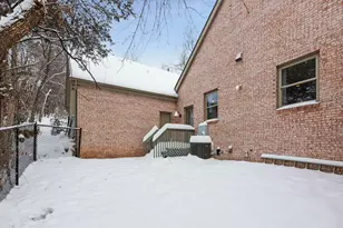 4902 Woodhurst Ln, Minnetonka, MN 55345 - Photo 59