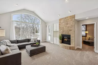 4902 Woodhurst Lane, Minnetonka, MN 55345 - Photo 21