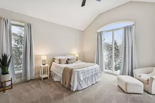 4902 Woodhurst Ln, Minnetonka, MN 55345 - Photo 29