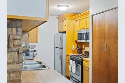 6342 84th Court N, Brooklyn Park, MN 55445 - Photo 7