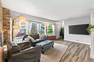 3115 Kyle Ave N, Golden Valley, MN 55422 - Photo 5