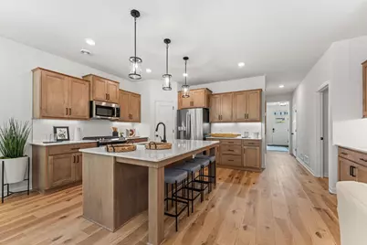 8208 Haywood Drive, Lino Lakes, MN 55014 - Photo 3