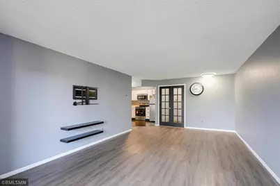 1011 41st Avenue NE #306, Columbia Heights, MN 55421 - Photo 3