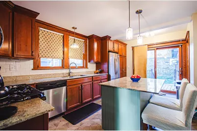 314 Bates Avenue, Saint Paul, MN 55106 - Photo 13