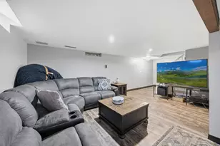 901 17th St SW, Willmar, MN 56201 - Photo 25