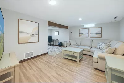 901 17th Street SW, Willmar, MN 56201 - Photo 11