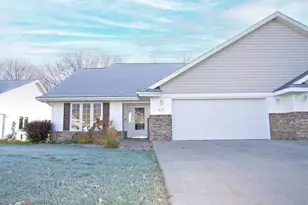 107 Shiloh Ct, Mankato, MN 56001 - Photo 49