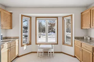 4123 Yates Ave N, Robbinsdale, MN 55422 - Photo 9