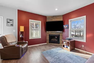 305 N Craig St, Janesville, MN 56048 - Photo 17