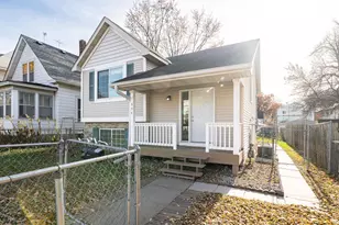 936 Thomas Ave, Saint Paul, MN 55104 - Photo 3