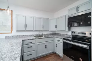 936 Thomas Ave, Saint Paul, MN 55104 - Photo 33