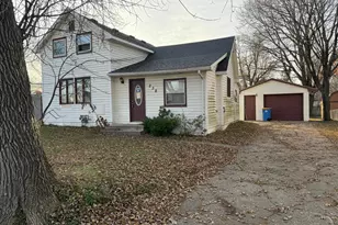 238 Locust Ave, Owatonna, MN 55060 - Photo 1