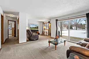 6269 Magda Dr, Maple Grove, MN 55369 - Photo 11