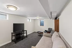 2067 Mesabi Ave, North Saint Paul, MN 55109 - Photo 27